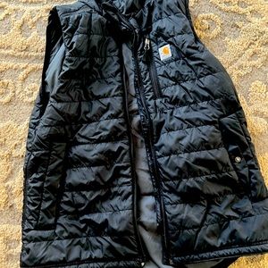 Women’s medium Carhartt vest